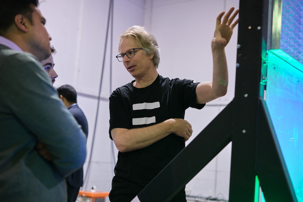 EMROD Principal Engineer Dr Jochem Roelvink explaining EMROD's technology at Demonstration Event, October 2023.